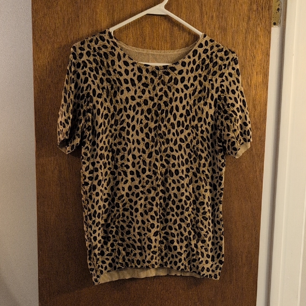 Leopard Print Short Sleeve Women's Top